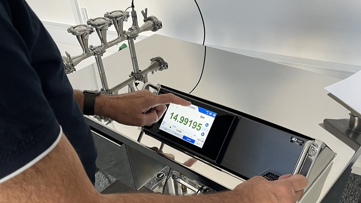 Insacal Pressure Rig (1)