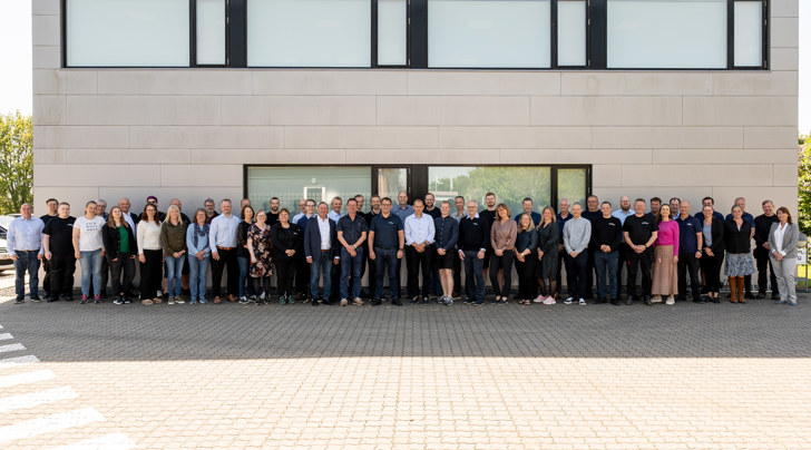 Gruppebillede Bredt Banner 2024