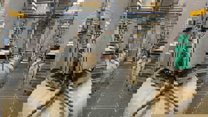 billede indedørs i renseanlæg